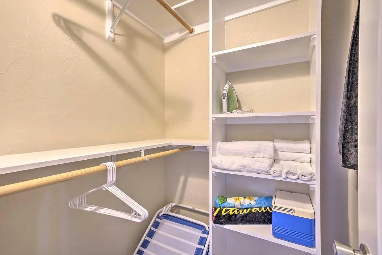 Airy Kailua-Kona Apt Less Than 3 Mi To Beach Access! 0*,