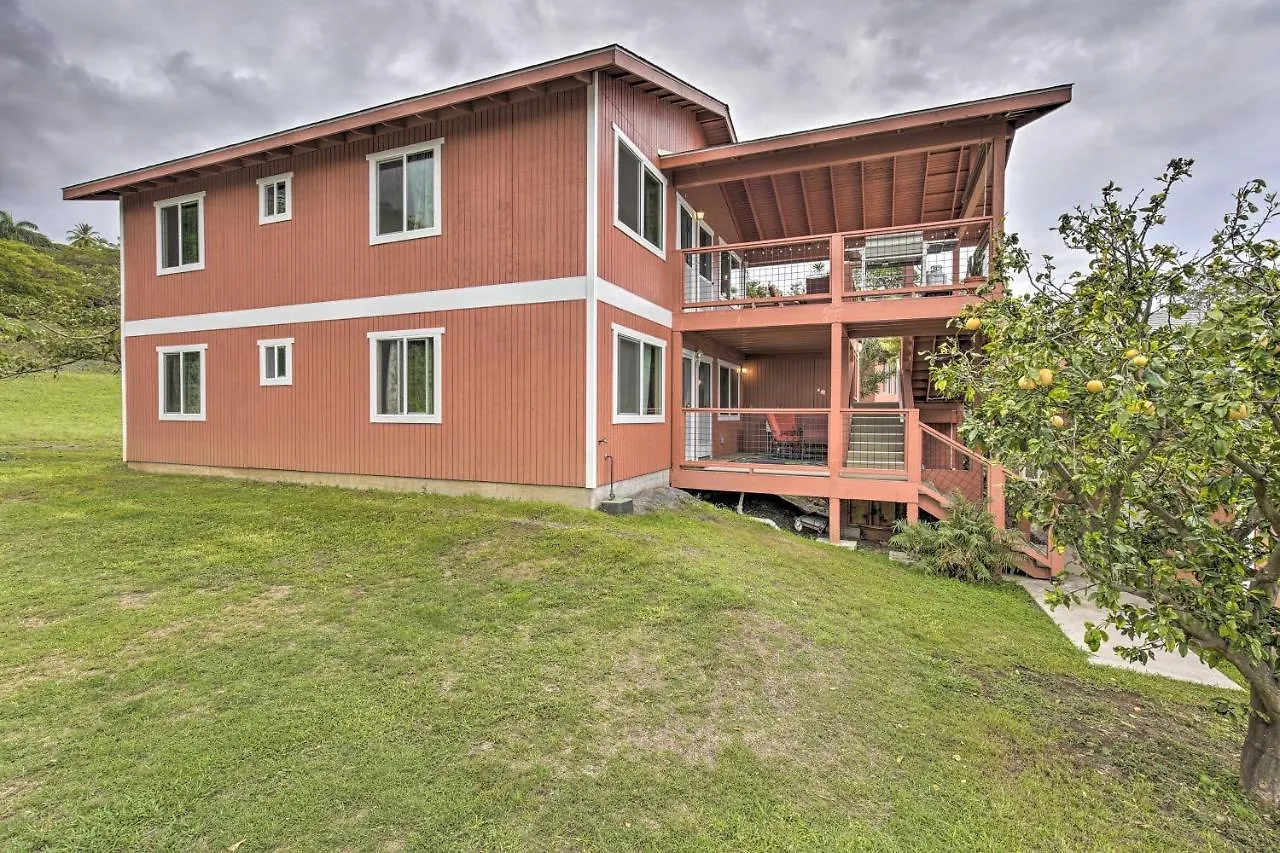 Apartment Airy Kailua-Kona Apt Less Than 3 Mi To Beach Access!